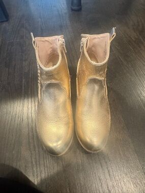 Metallic kids Gold Ankle Boots